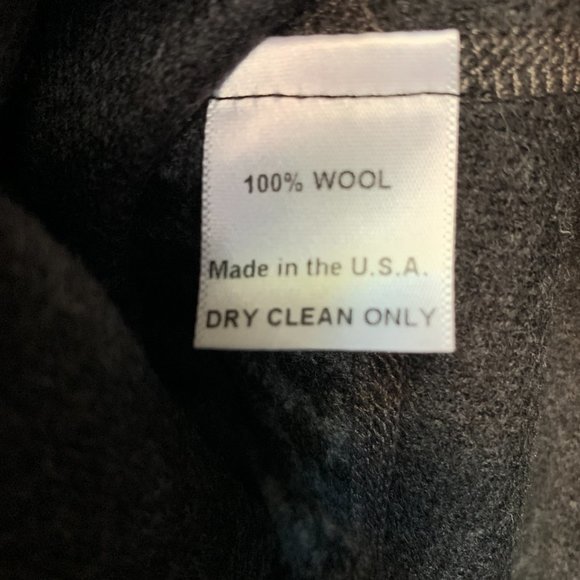 Ryan Roberts Gray and Black Wool Blazer. - Picture 5 of 5